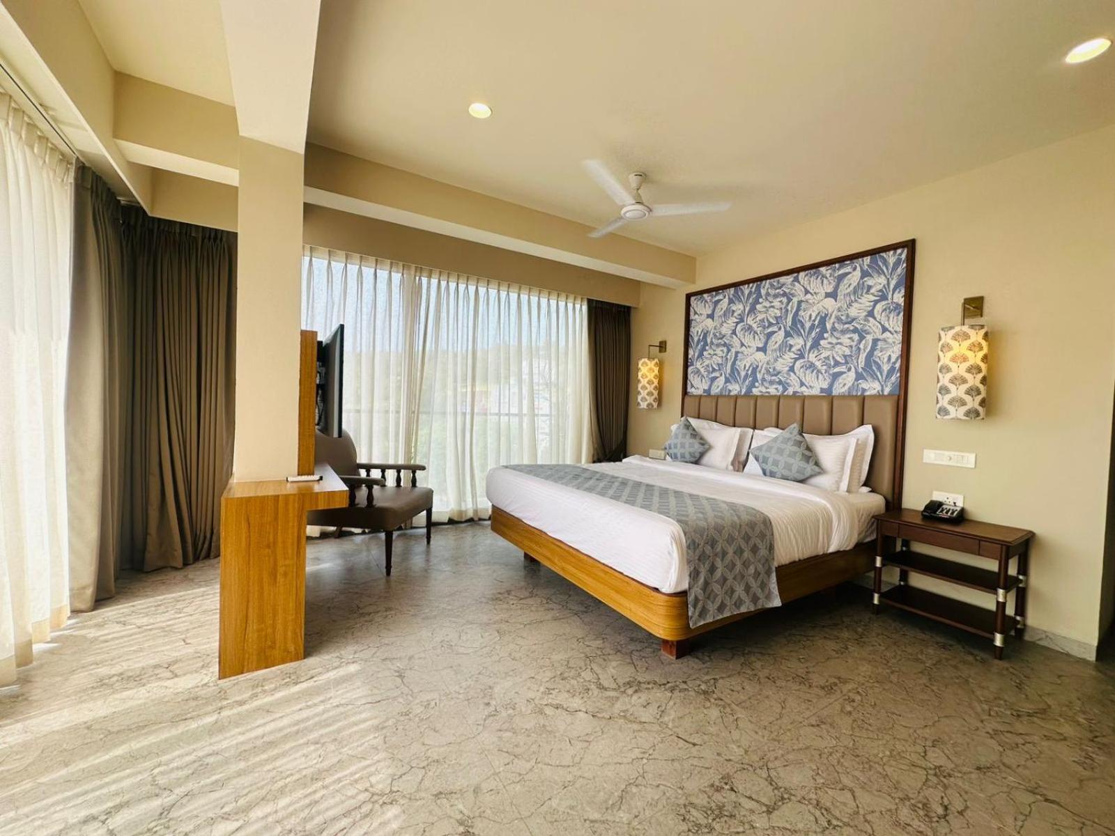 Titanic Boutique Hotel Baga Exterior photo